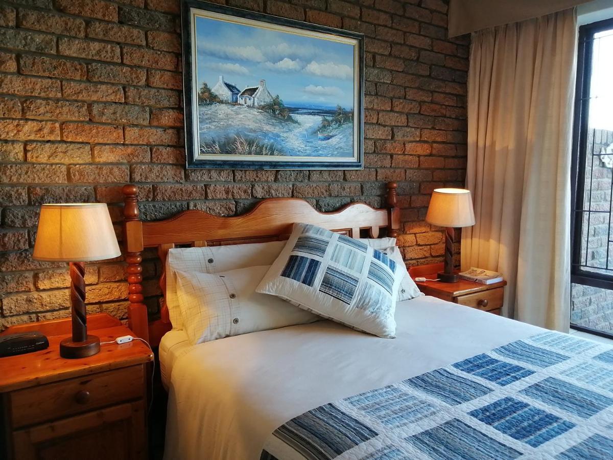 Amzee Bokmakierie Guest House Dana Bay Cameră foto
