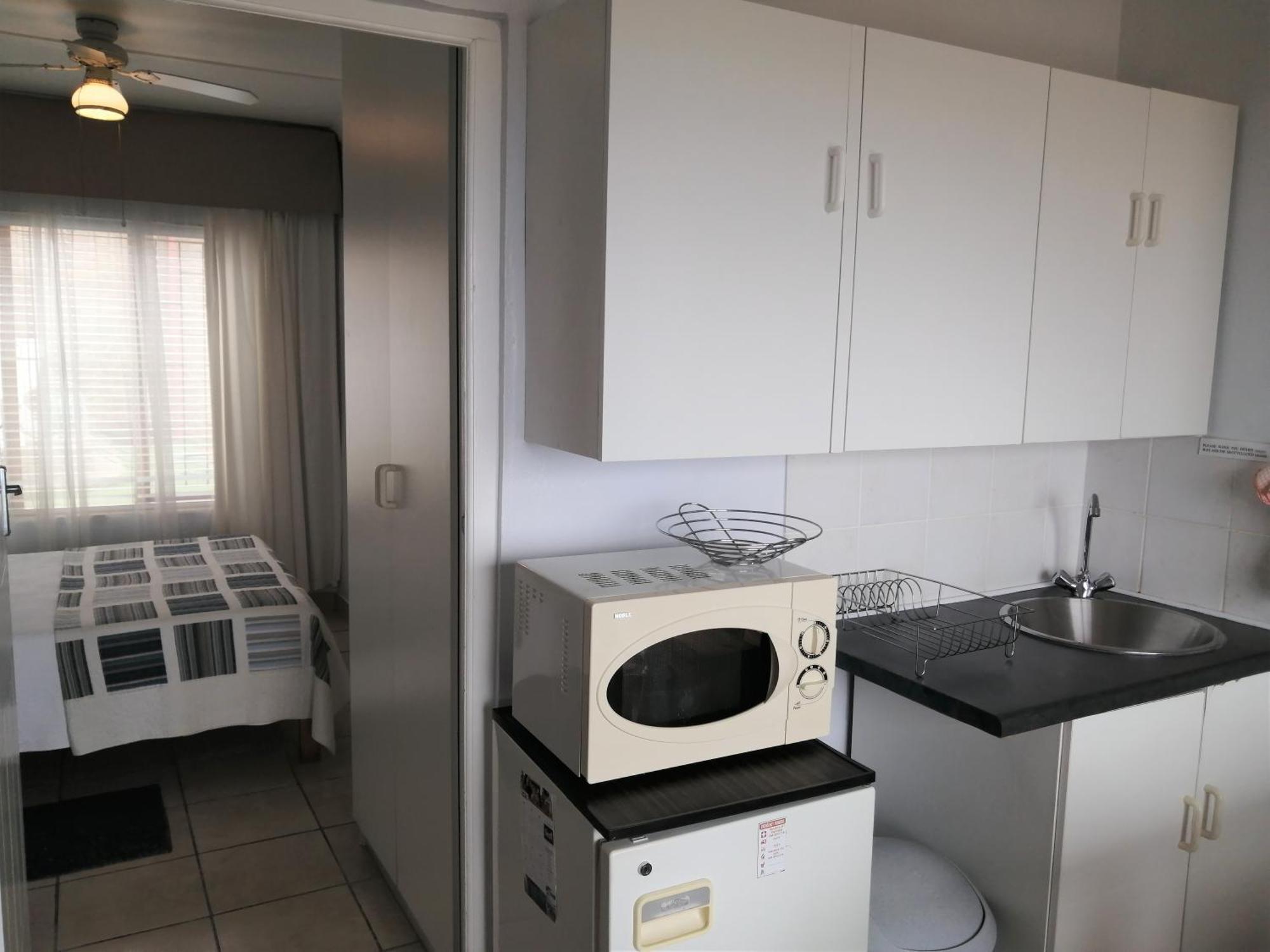 Amzee Bokmakierie Guest House Dana Bay Cameră foto