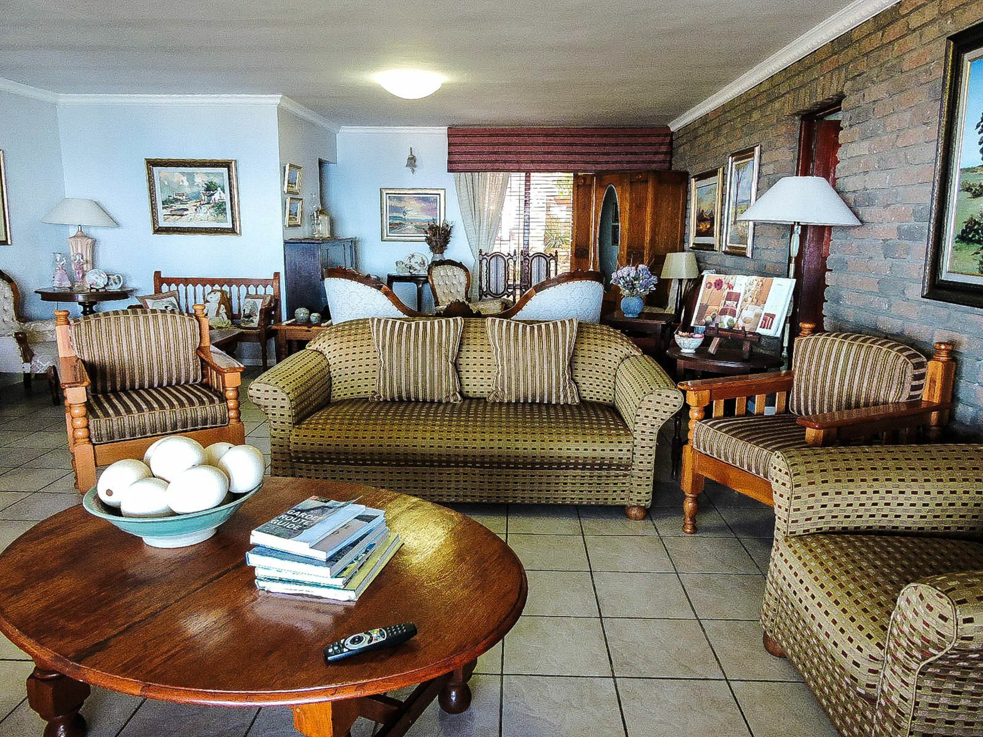 Amzee Bokmakierie Guest House Dana Bay Exterior foto
